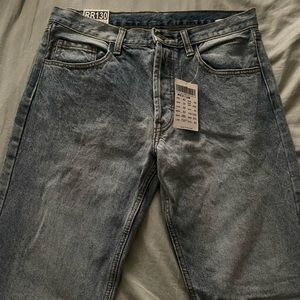 addison jeans i wear a size 8 for low rise & these r a bit small on me :)